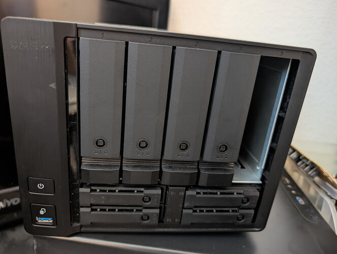 PXL20260427163154072